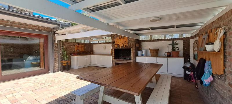 4 Bedroom Property for Sale in Dormehls Drift Western Cape